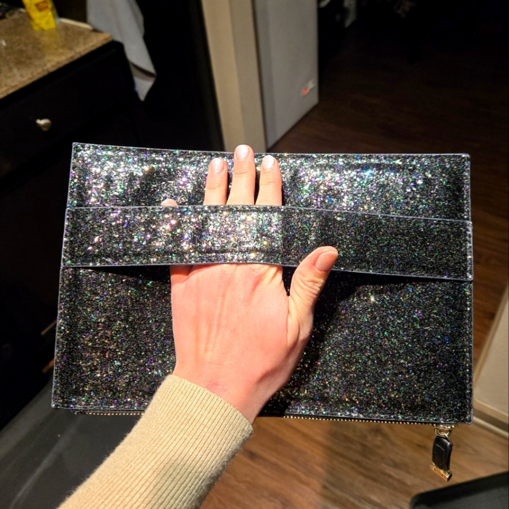 Oriflame Sweden Northern Glow Black Sparkly clutch